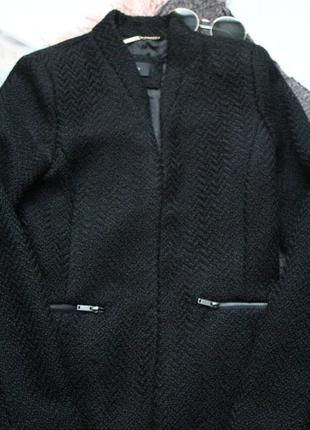 Черное классическое пальто mango с 36 размер манго8 фото