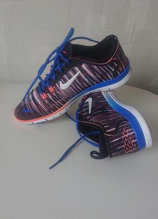 Оригинальные кроссовки из сша nike free tr fit 44 фото