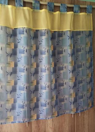 Тюль на петлях на небольшое окно