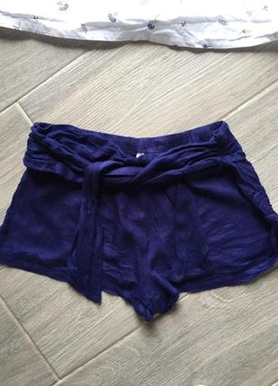 Шорти