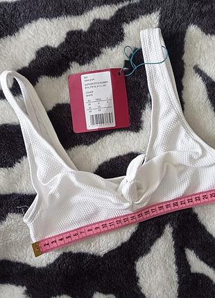 Новый белый топ лиф верх купальника р.xs 70/в3 фото