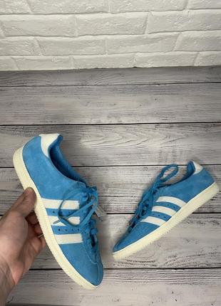 Кроссовки adidas padiham