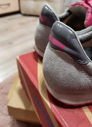 Жіночі кросівки saucony3 фото