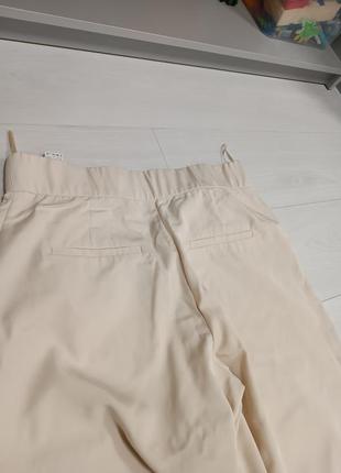 Бежевые брюки от zara3 фото
