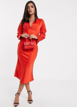 Шикарное красное атласное миди платье
