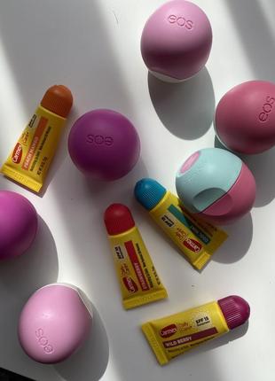 Бальзами для губ eos та carmex