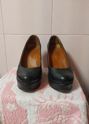 Туфли женские черные кожаные 38 из кожи 39 размер обмен обмен2 фото