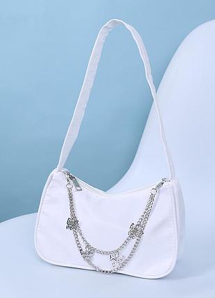 Нейлоновая белая сумочка багет с бабочками