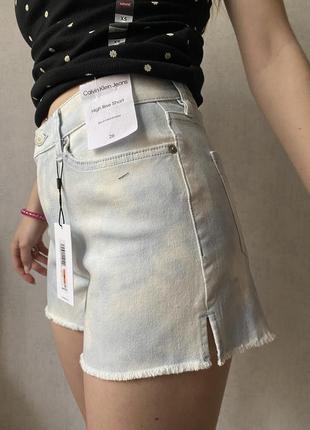 Джинсові шорти calvin klein calvin klein women's hi rise cut off short розмір: 26