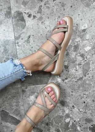 Жіночі сандалі натуральна шкіра3 фото