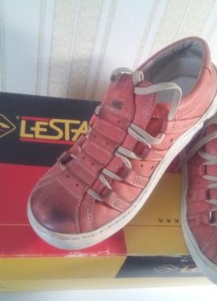 Кожаные красные кроссовки, lesta, польша1 фото
