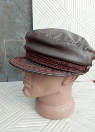 Кашкет капiтанка шкiряний