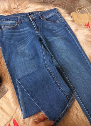 Класні повсякденні джинси,майже нові)3 фото