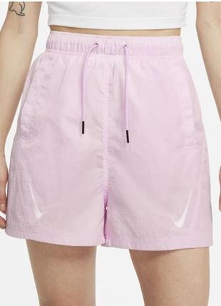 Жіночі спортивні шорти nike wmns sportswear swoosh woven graphic нові оригінал плащівка