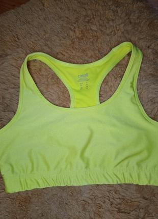 Топ спортивный casall