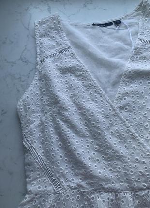 Белоснежное выбитое платье шитье kiabi размер s-m лиф на запах2 фото