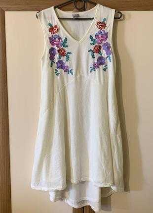 Белоснежное выбитое платье шитье kiabi размер s-m лиф на запах6 фото