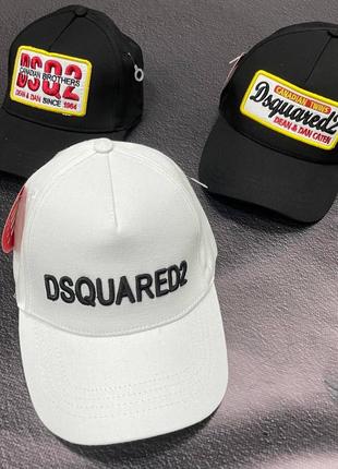 Чоловіча кепка dsquared біла / діскаверед2 чоловічі брендові кепки4 фото