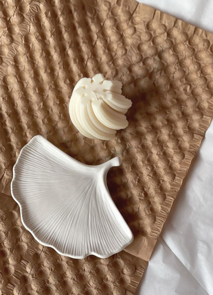 Подставка лист гинкго