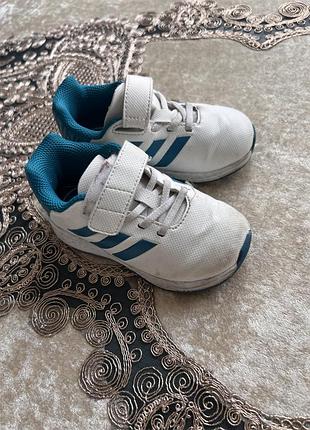 Чудові кросівки ортопедичні