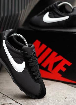 Классические nike cortez в классическом цвете5 фото