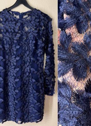 Синие платье с кружева