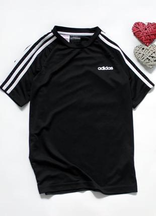 Футболки спортивные adidas (оригинал) 9-10 лет2 фото