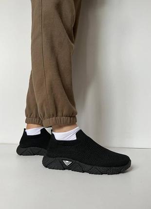 Кроссовки на лето