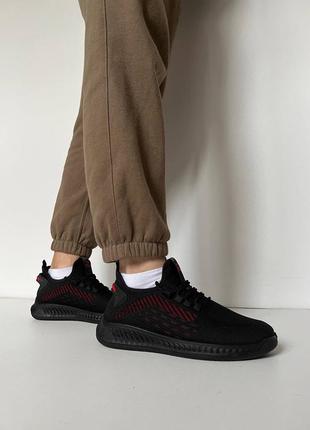 Кроссовки на лето