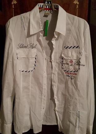 Белая батистовая блузка