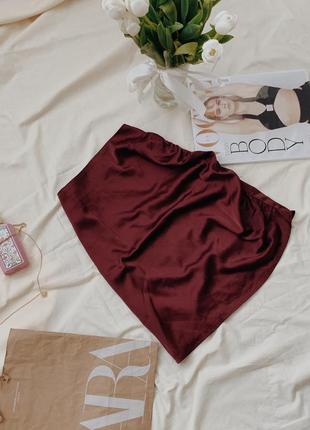 Бордовая сатиновая юбка nasty gal с драпировкой