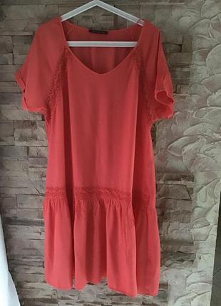 Сукня на літо