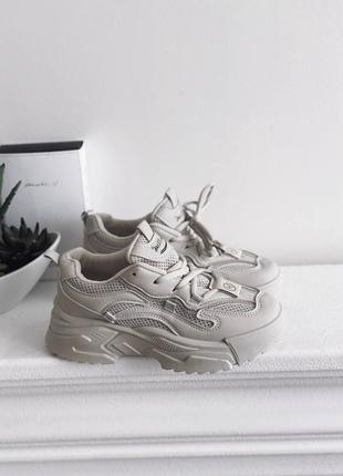 Сіро-бежеві кросівки з еко-шкіри, сітки та силікону зі значком h