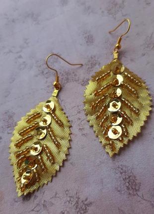 Серьги лист золот блест бисер паетки ручн раб кульчики hand made