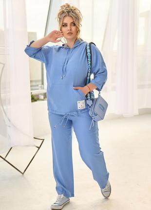 Мега срусящий женский льняной костюм спортивного стиля батал