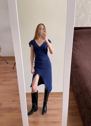 Темно синя сукня довжини міді2 фото