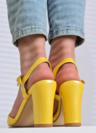 Босоножки женские желтые на каблуке б14717 фото