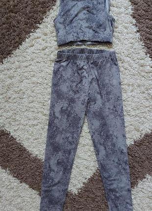 Спортивный костюм