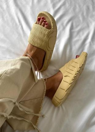 Тапки adilette slide beige тапочки7 фото