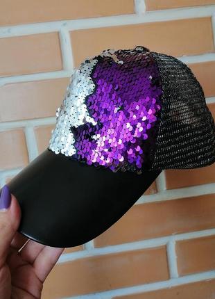 Женская стильная бейсболка хамелеон /жіноча бейзболка хамелеон з паєтками/