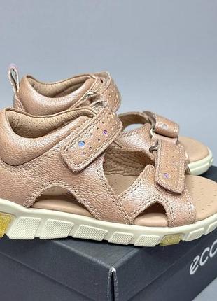 Кожаные босоножки ecco mini stride 23 р, сандалии девочке