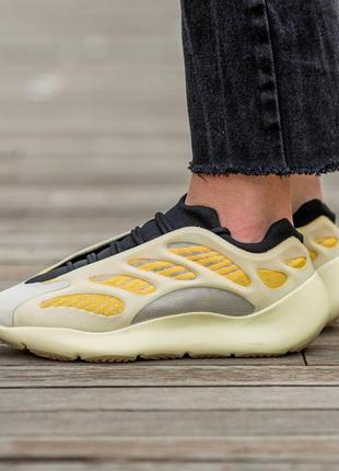 Жіночі кросівки adidas yeezy boost 700 v3 azael 37-38-39-416 фото