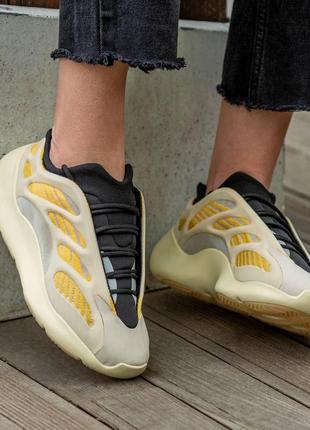 Жіночі кросівки adidas yeezy boost 700 v3 azael 37-38-39-415 фото
