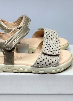 Детские кожаные босоножки geox haiti 24,25 р, сандалии девочке