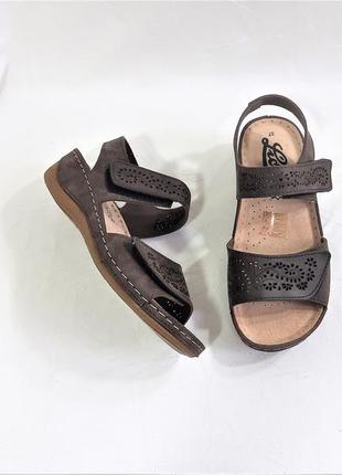 Легоньки комфортні босоніжки від "lico", р 36-37