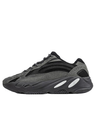 Мужские кроссовки adidas yeezy boost 700 gray.