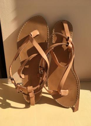 Босоножки zara