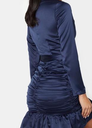 Сатиновое платье темно-синее со сборкой2 фото