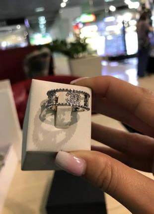 Брендовое кольцо