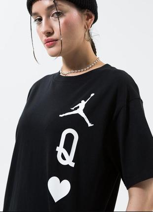 Nike jordan t-shirt w j flight gfx gf tee

футболка новая оригинал свежие коллекции4 фото